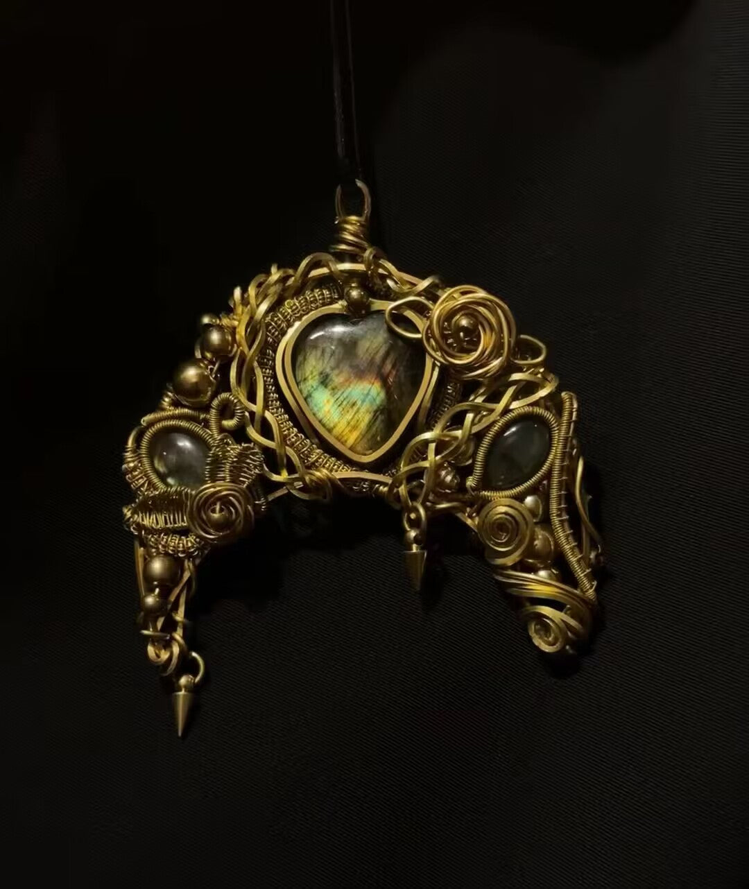 Wire-wrapped Crystal Handicrafts Customize